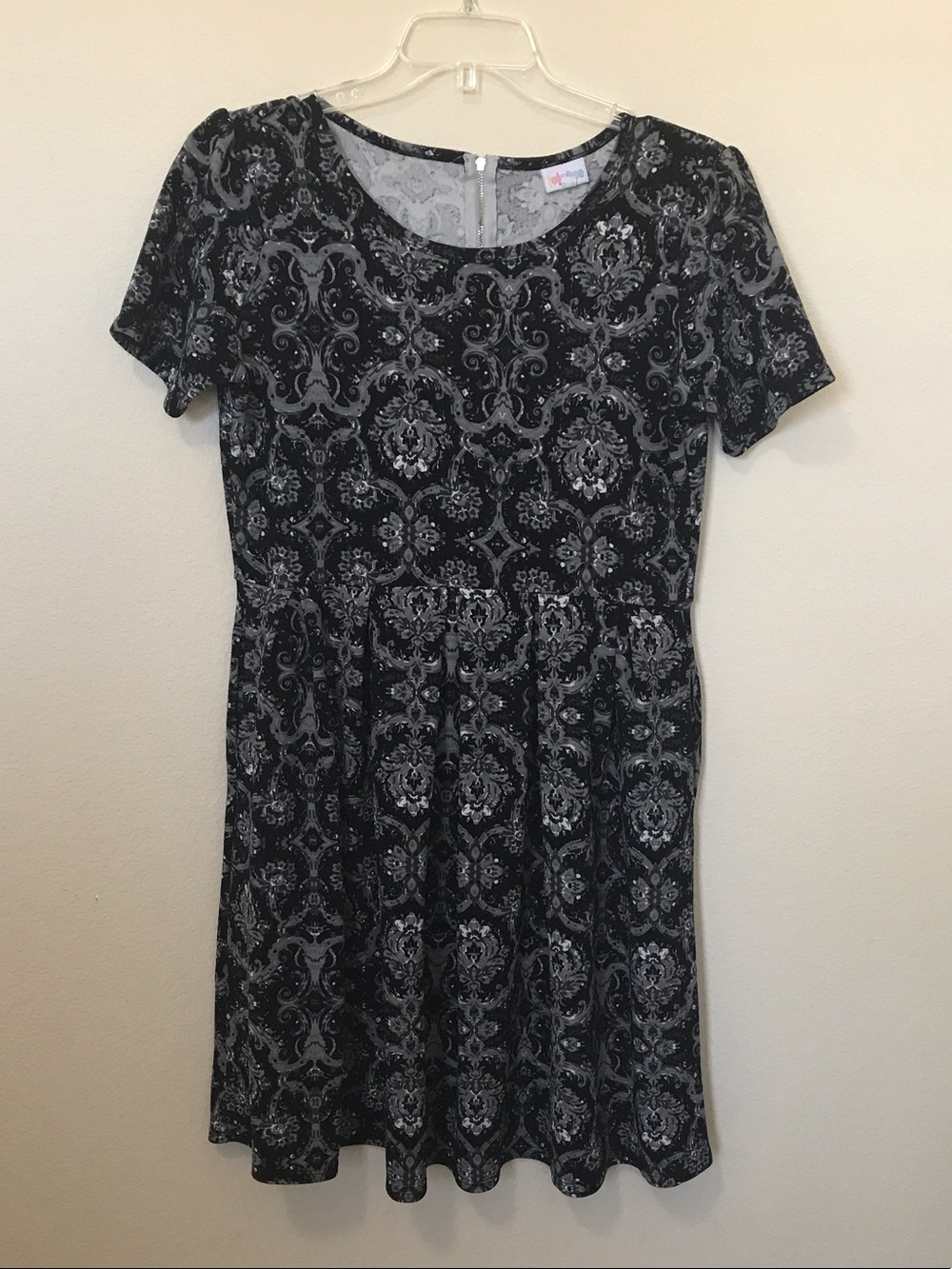 LuLaRoe Amelia  Black and Gray Short Sleeve Fit & Flare Dress
